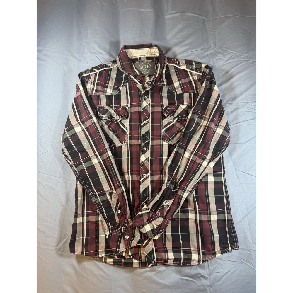 BKE Men's Red & Black Plaid Long Sleeve Pearl Snap Shirt Size Medium